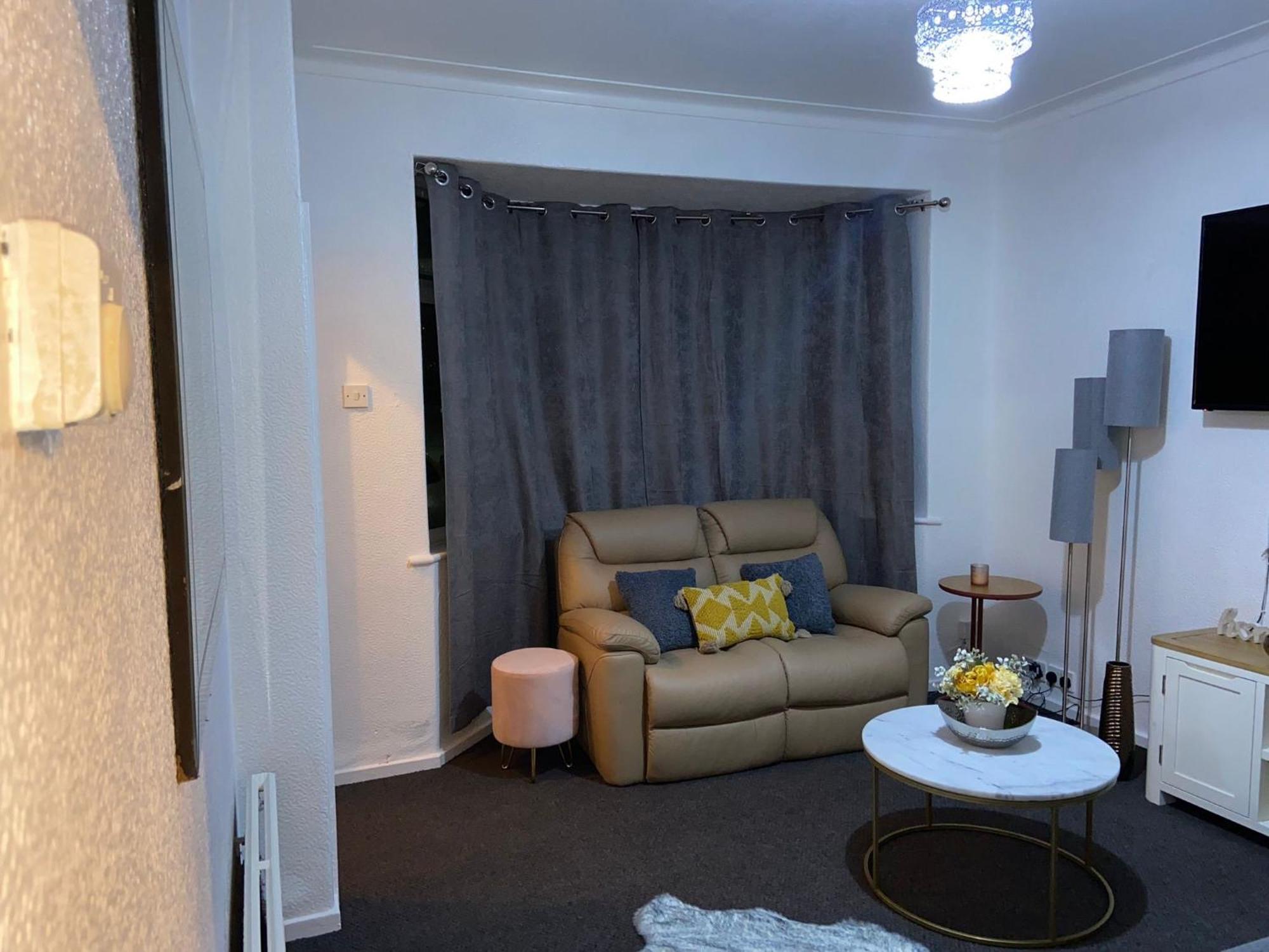 Handsworth Home - 2 bedroomed Sheffield Buitenkant foto