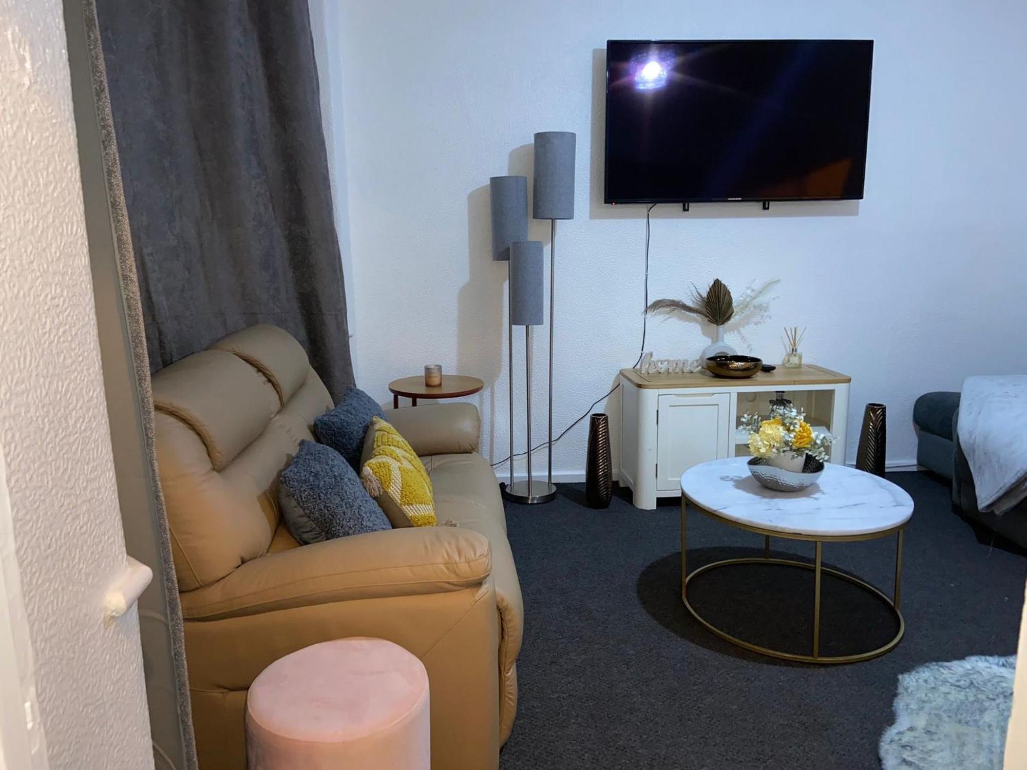 Handsworth Home - 2 bedroomed Sheffield Buitenkant foto